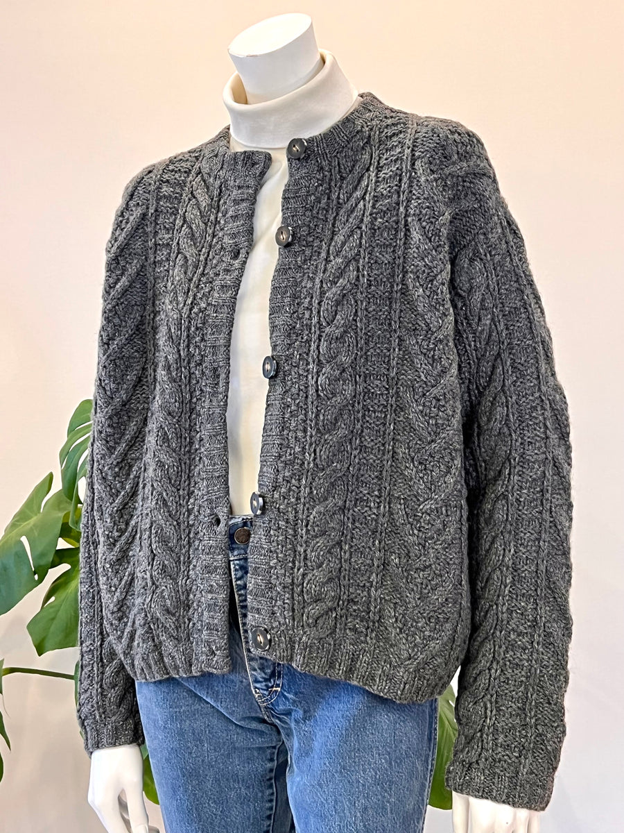 vintage J Crew chunky charcoal grey cable knit wool cardigan 90s