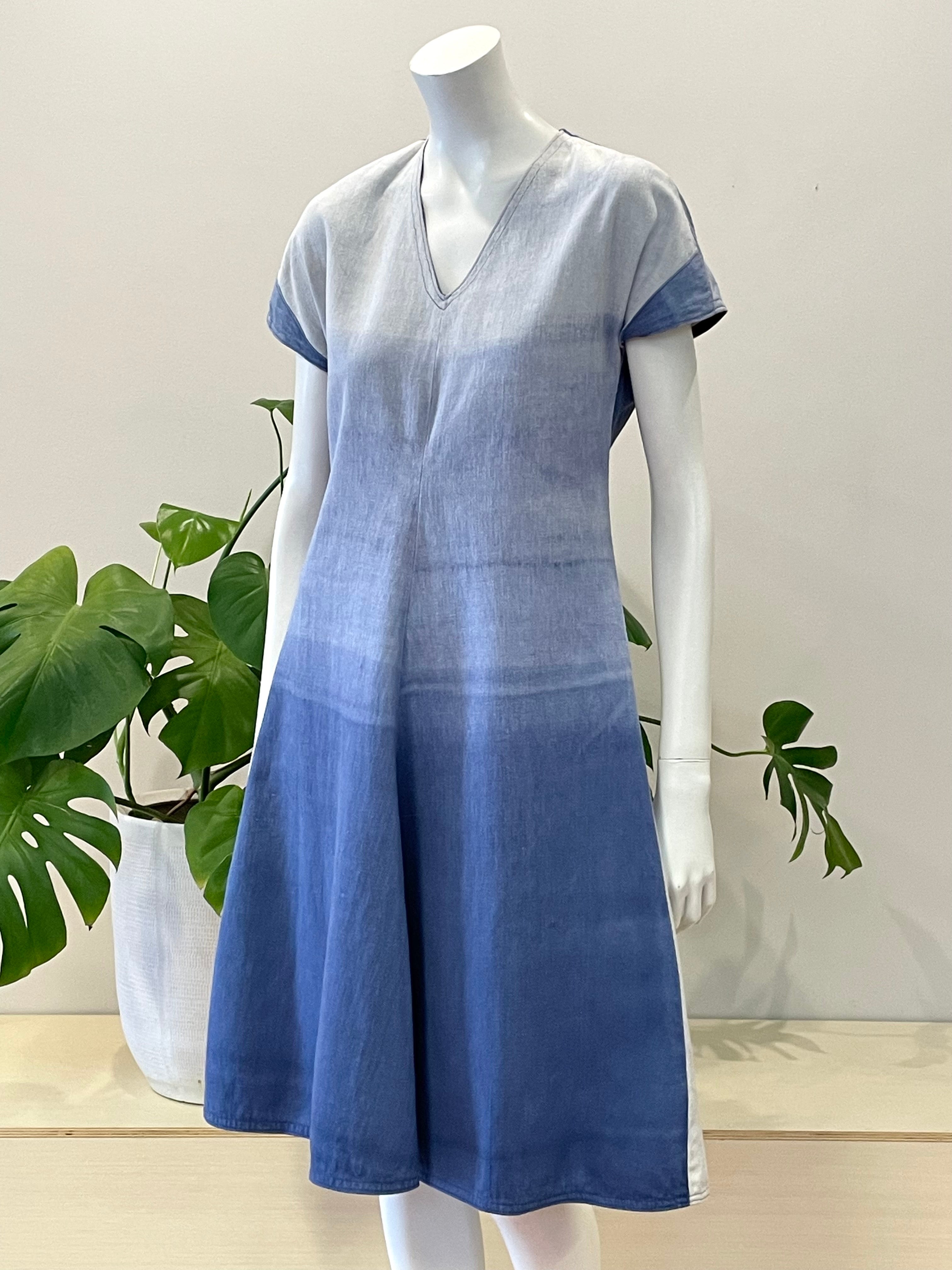 vintage ombr hand dip dyed A line denim dress 70s hong kong vintage vintage ombr hand dip dyed A line denim dress 70s hong kong vintage