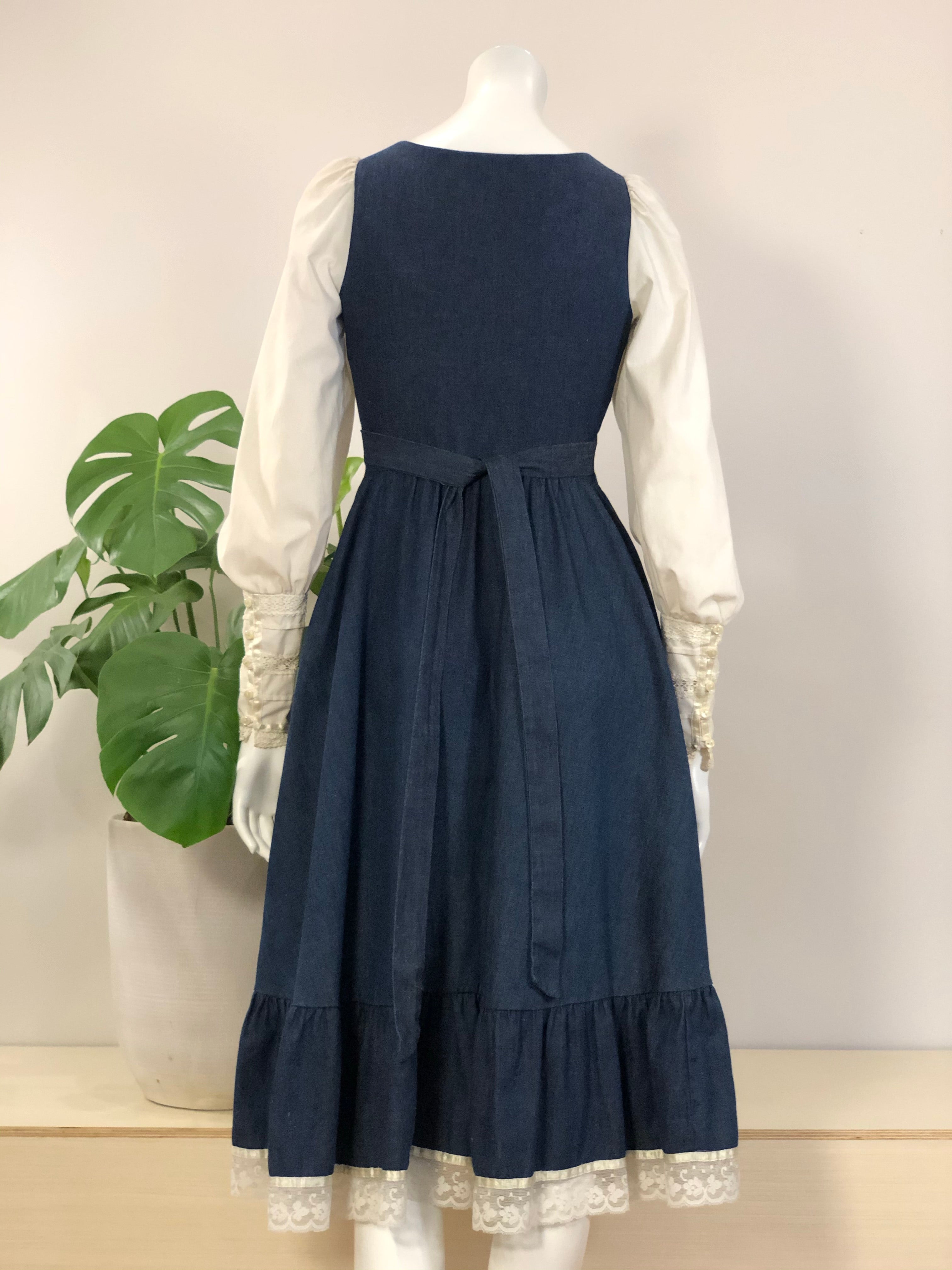 vintage Gunne Sax indigo denim prairie dress w/ ivory gigot sleeves 70 hong kong vintage vintage Gunne Sax indigo denim prairie dress w/ ivory gigot sleeves 70 hong kong vintage