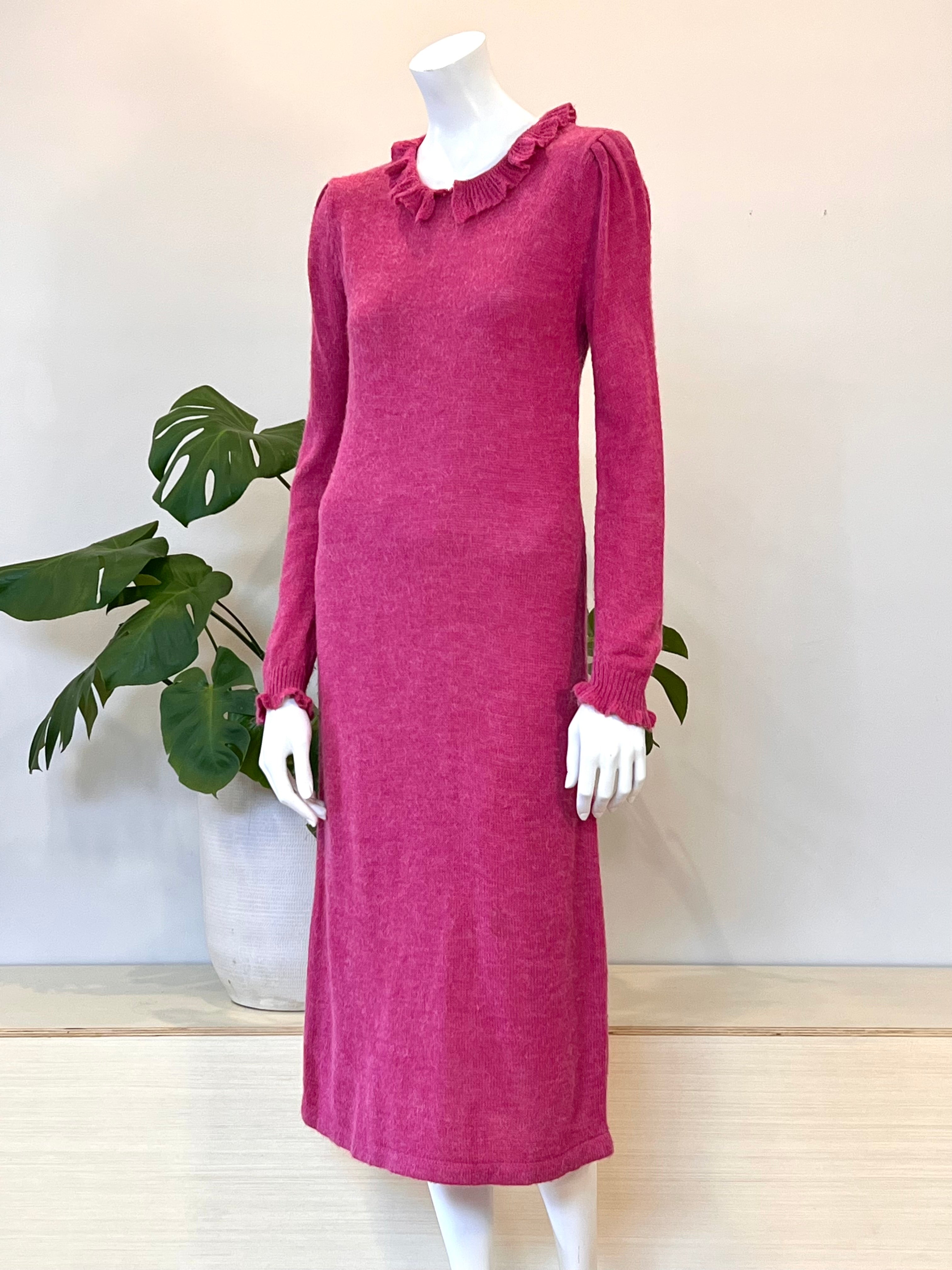 80s sweater dress vintage magenta pink sweater dress w/ ruffled collar & cuffs 80s – hong kong vintage