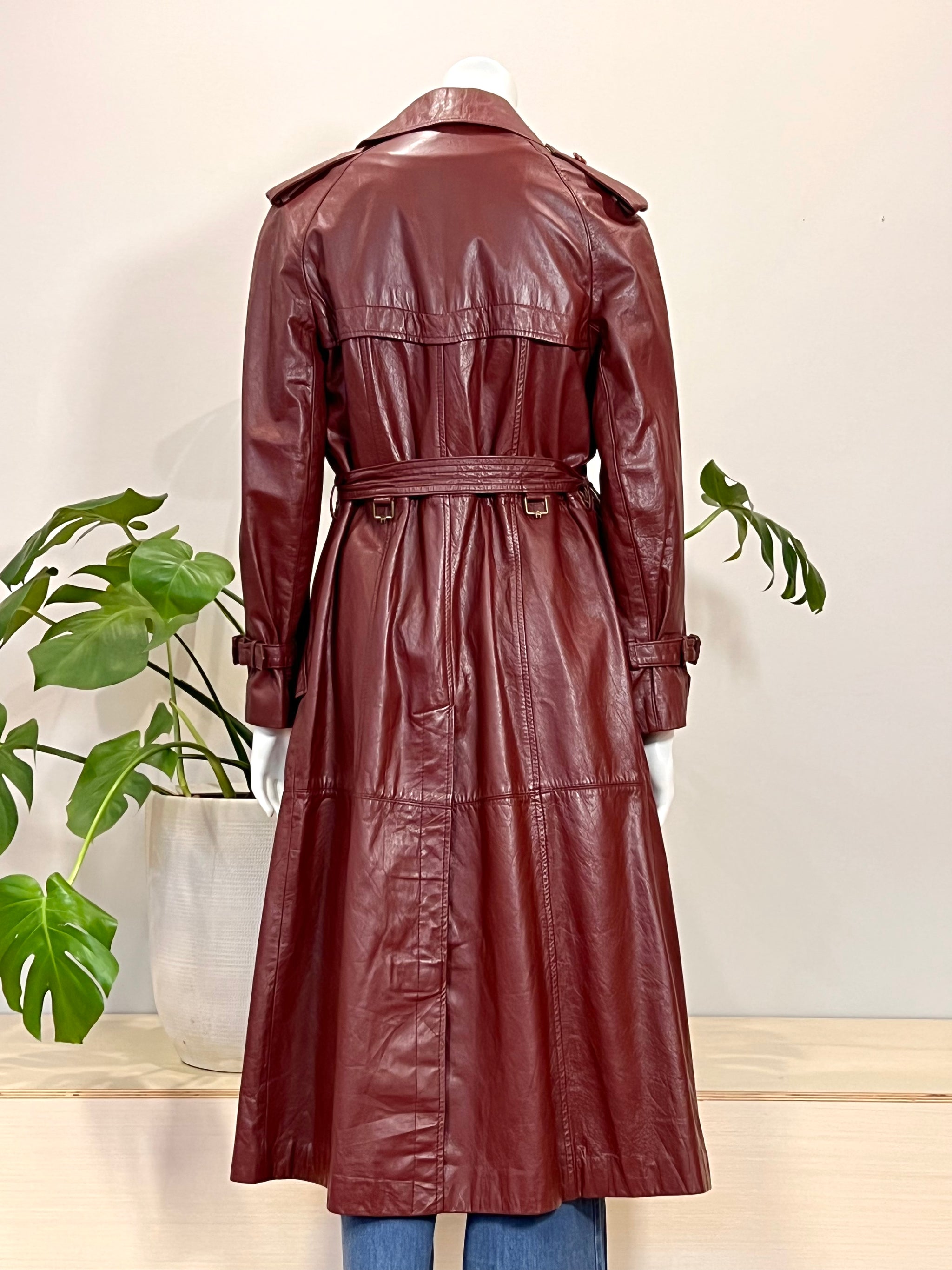 70s レザートレンチコート Etienne Aigner ヴィンテージ Vintage 70s Etienne Aigner Leather Trench Coat – 2Earthymamas