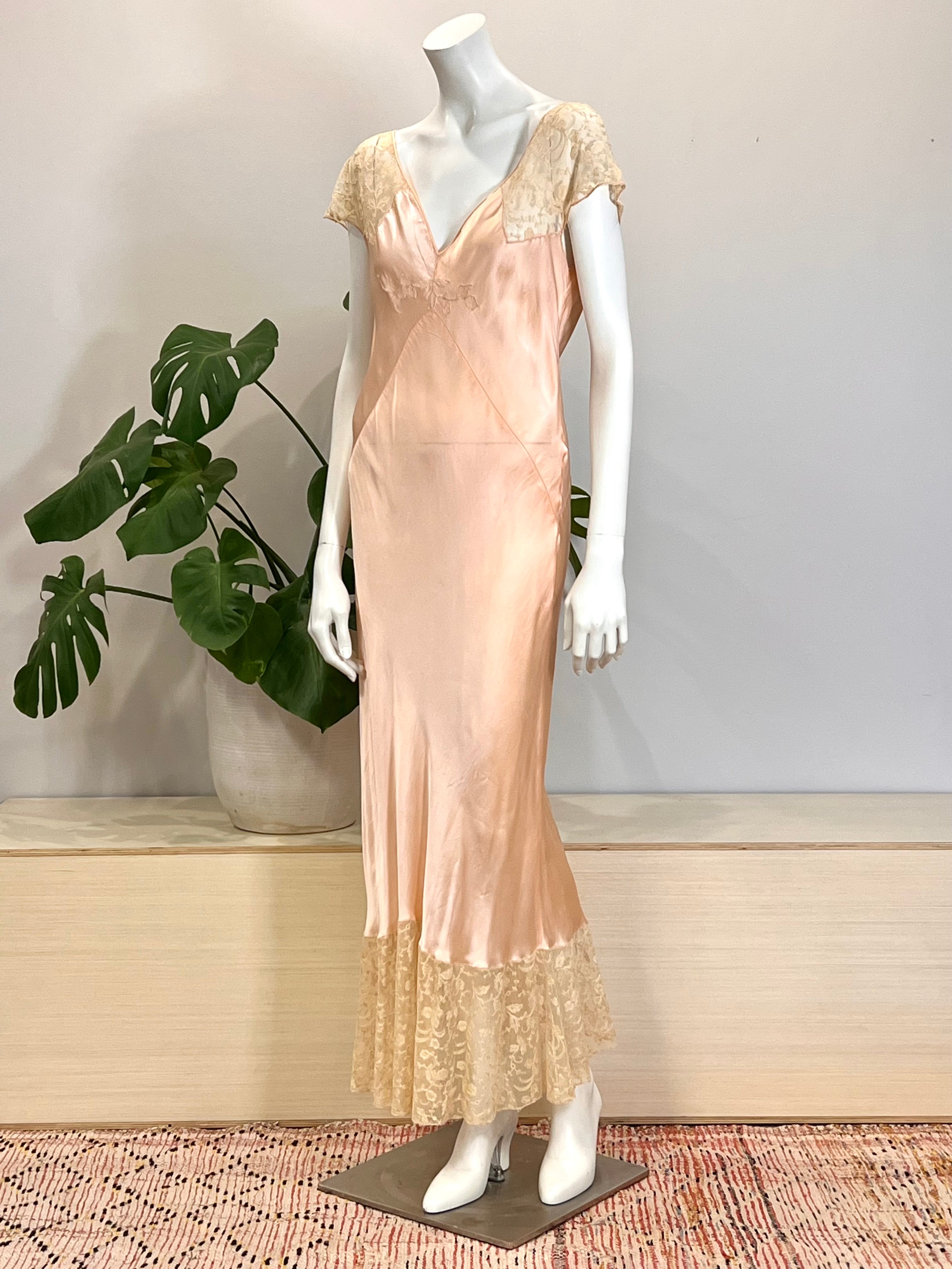 vintage pale peachy pink satin & lace bias cut slip dress 40s – hong kong vintage vintage pale peachy pink satin & lace bias cut slip dress 40s – hong kong vintage