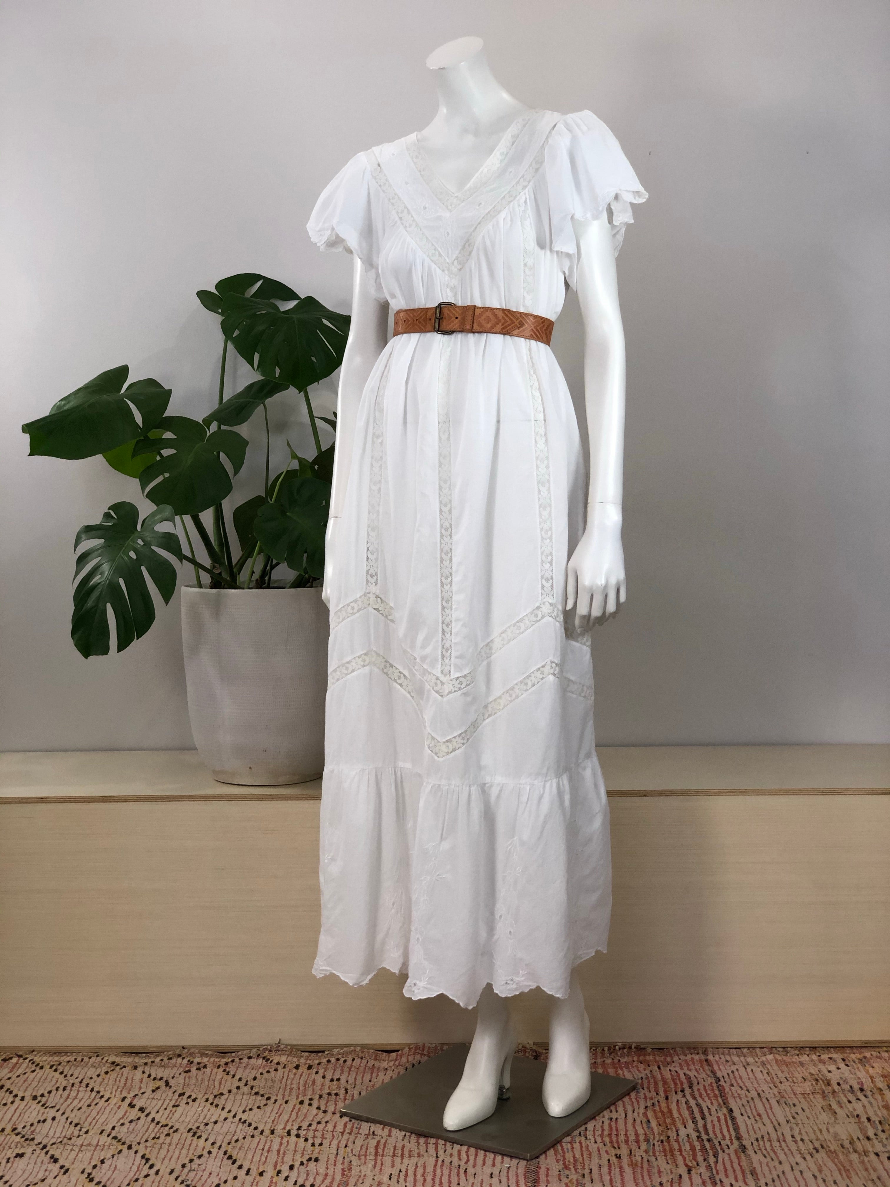 white indian cotton dress Indian White Dress