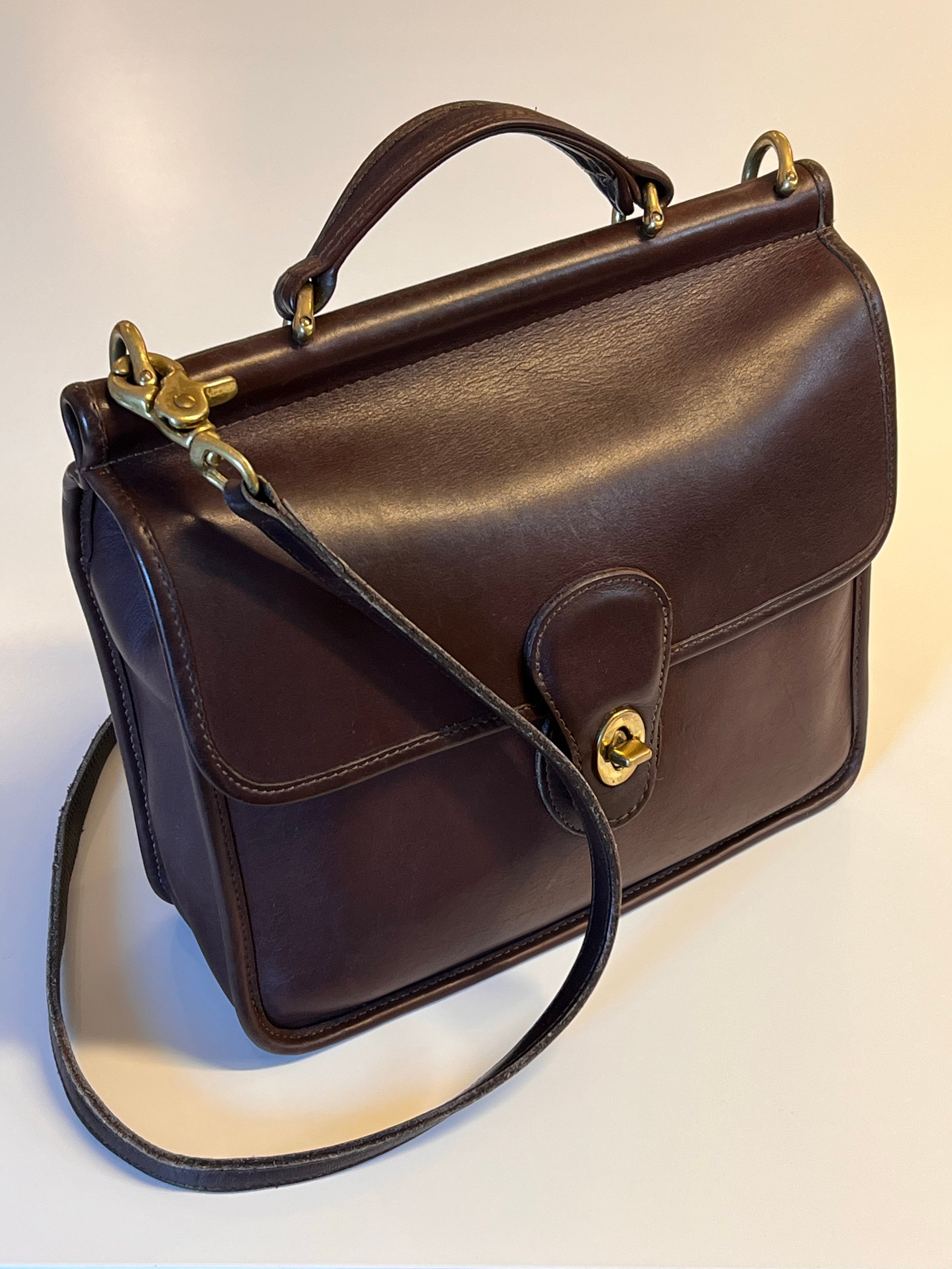 vintage Coach mahogany leather Willis shoulder handbag 90s – hong kong  vintage