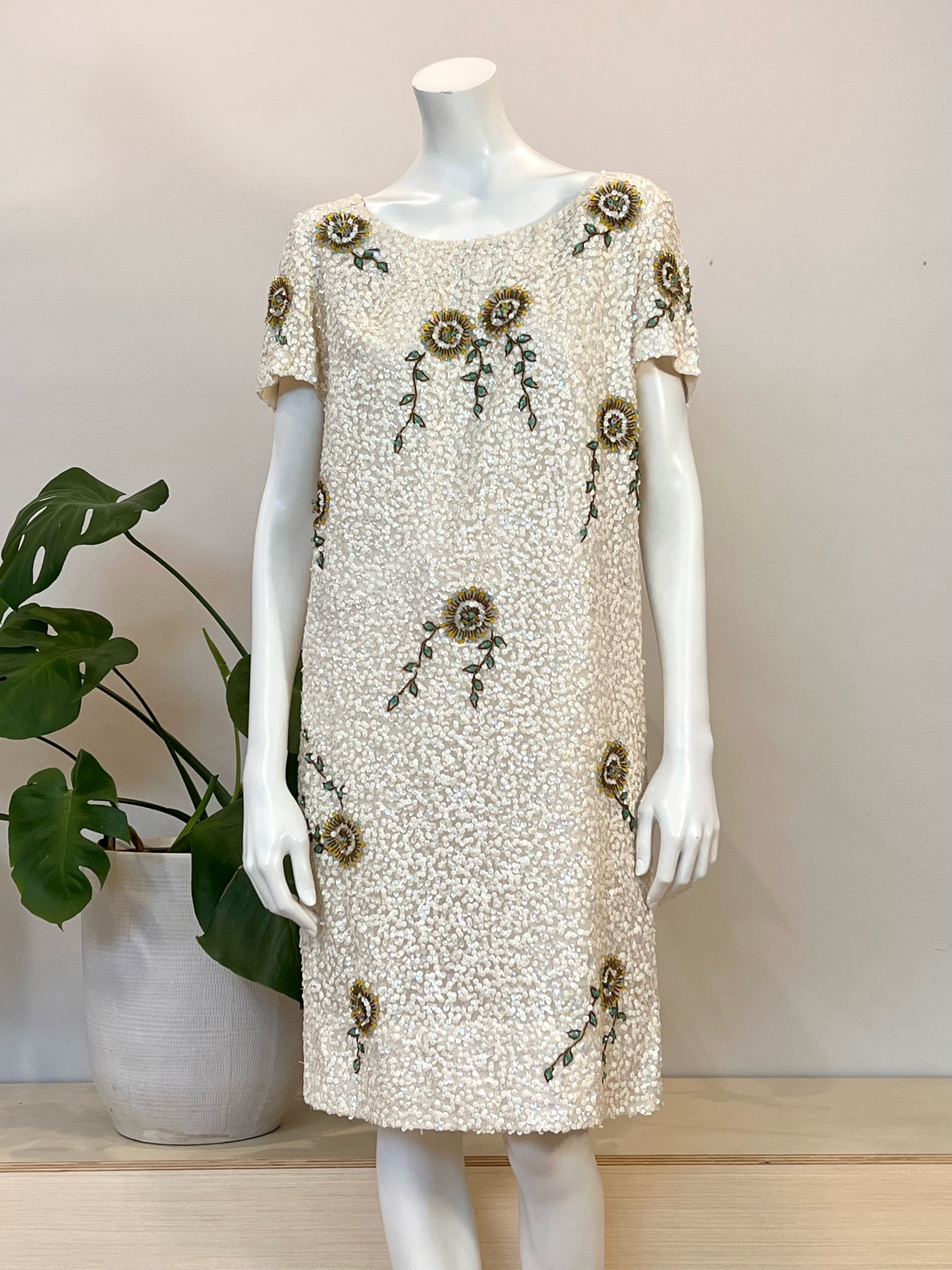 vintage ivory white hand beaded & sequined T shirt dress w/ abstract f hong kong vintage vintage ivory white hand beaded & sequined T shirt dress w/ abstract f hong kong vintage