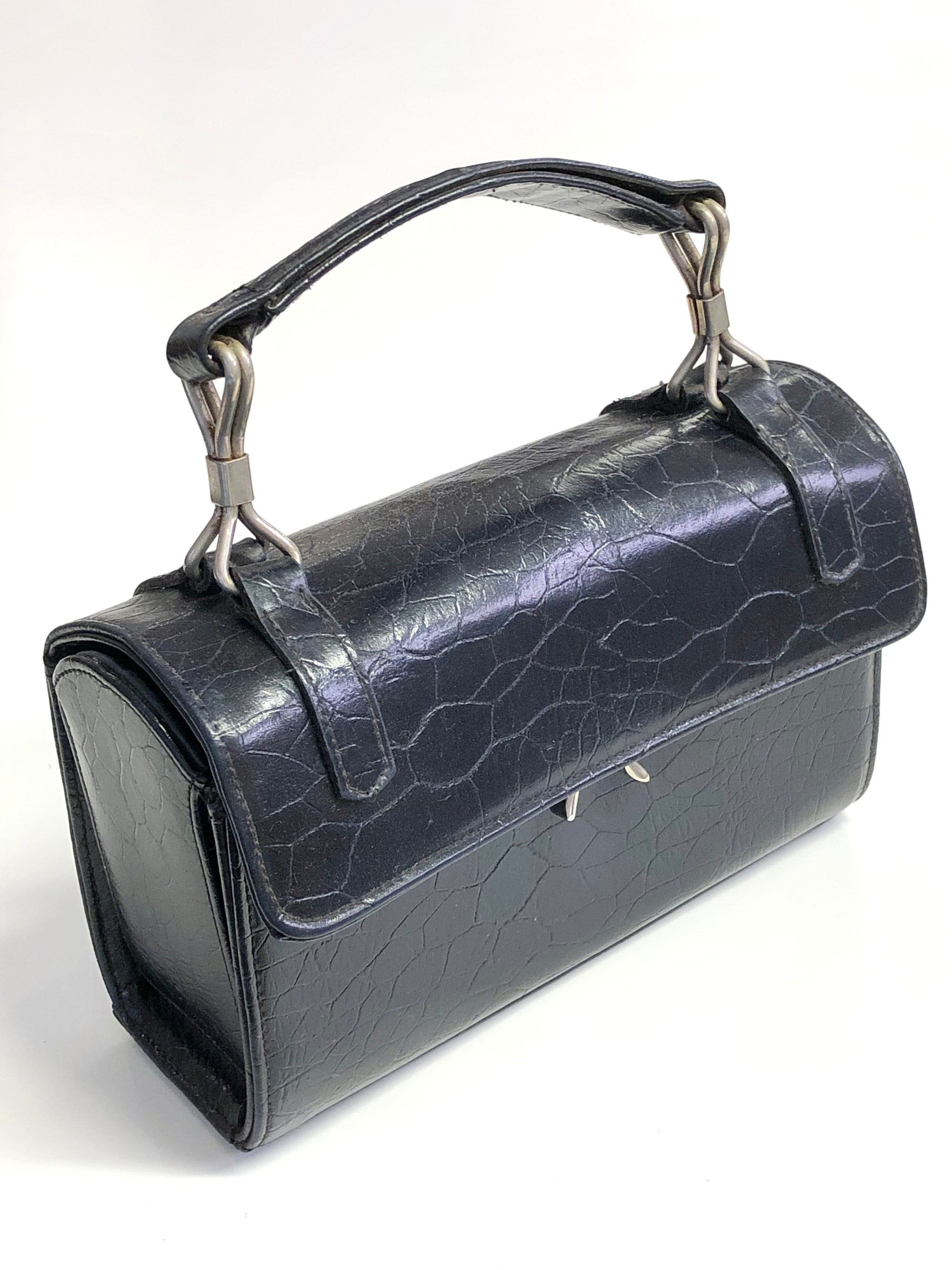 image_ab10d50b-0daa-43bb-ace7-